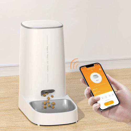 Automatic Pet Feeder with Camera